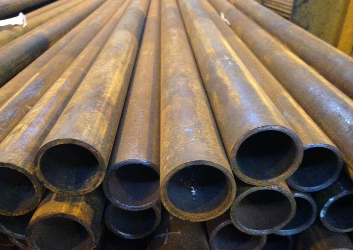 Труба БУ бесшовная стальная 219х6